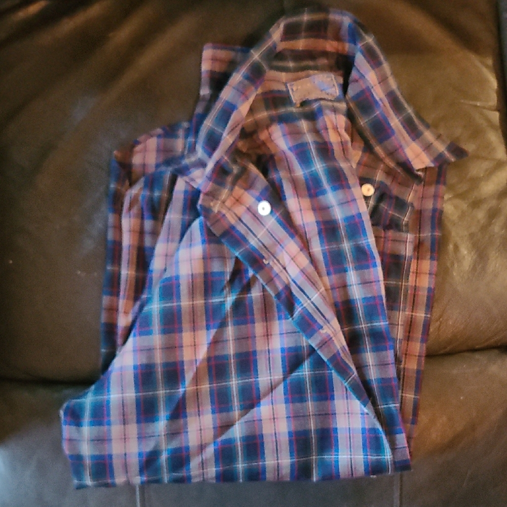 Pendleton Blue and Tan  Plaid  pure virgin wool Casual Button Down Shirt.